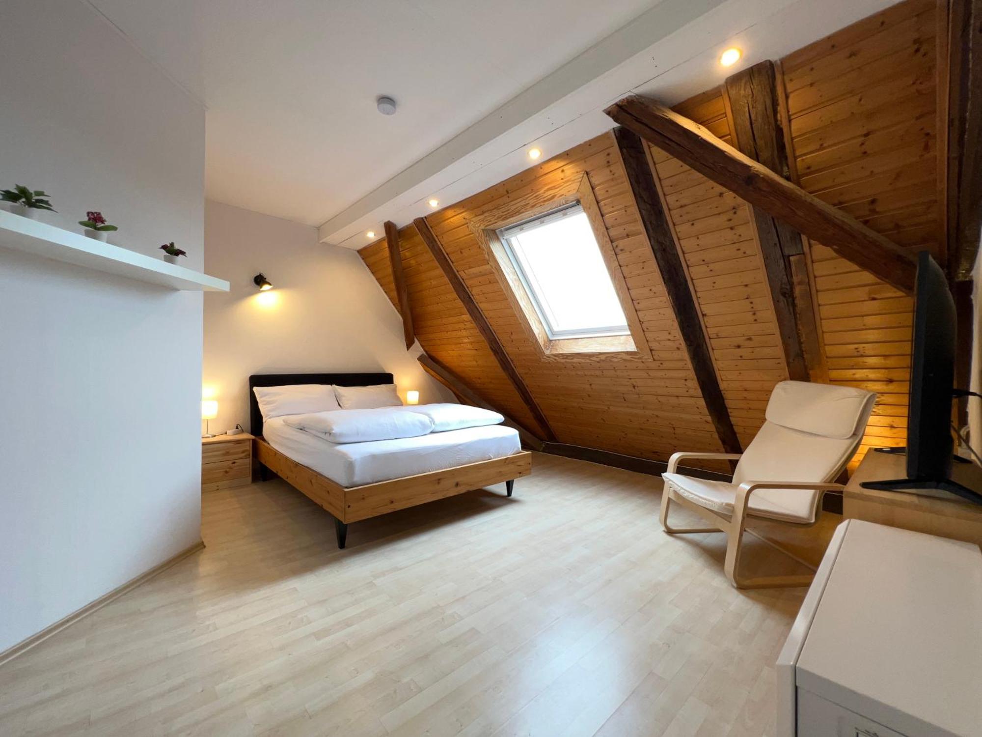 Uebernachten In Grosser Maisonette-Wohnung By Rabe Karlsruhe Dış mekan fotoğraf